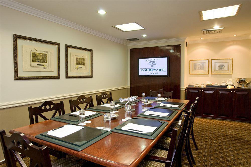 Courtyard Hotel Rosebank Johannesburg Esterno foto